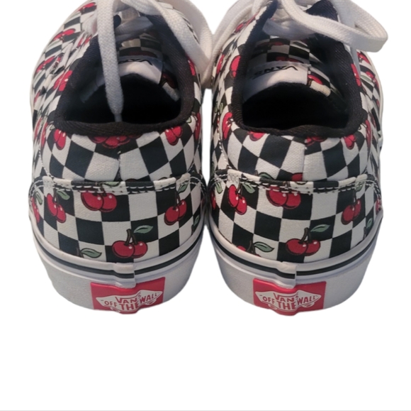 Vans Doheny Sneaker - Cherry Checker Multicolor Size 4.5 Missy Youth - Picture 4 of 9
